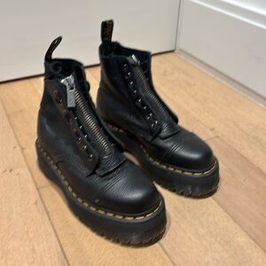 Dr Martens Sinclair leather platform boots